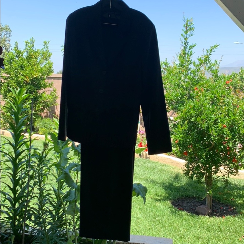 Lafayette 148 Suit